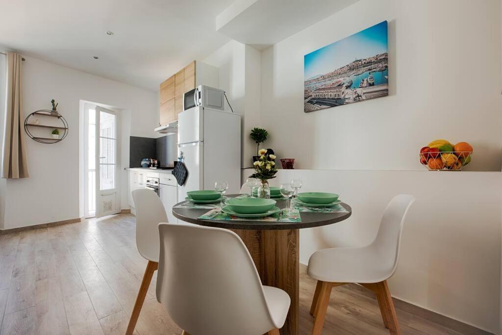 Apartamento Joli T3 Avec Balcon - Gare St-Charles A 50 M Marsella Exterior foto